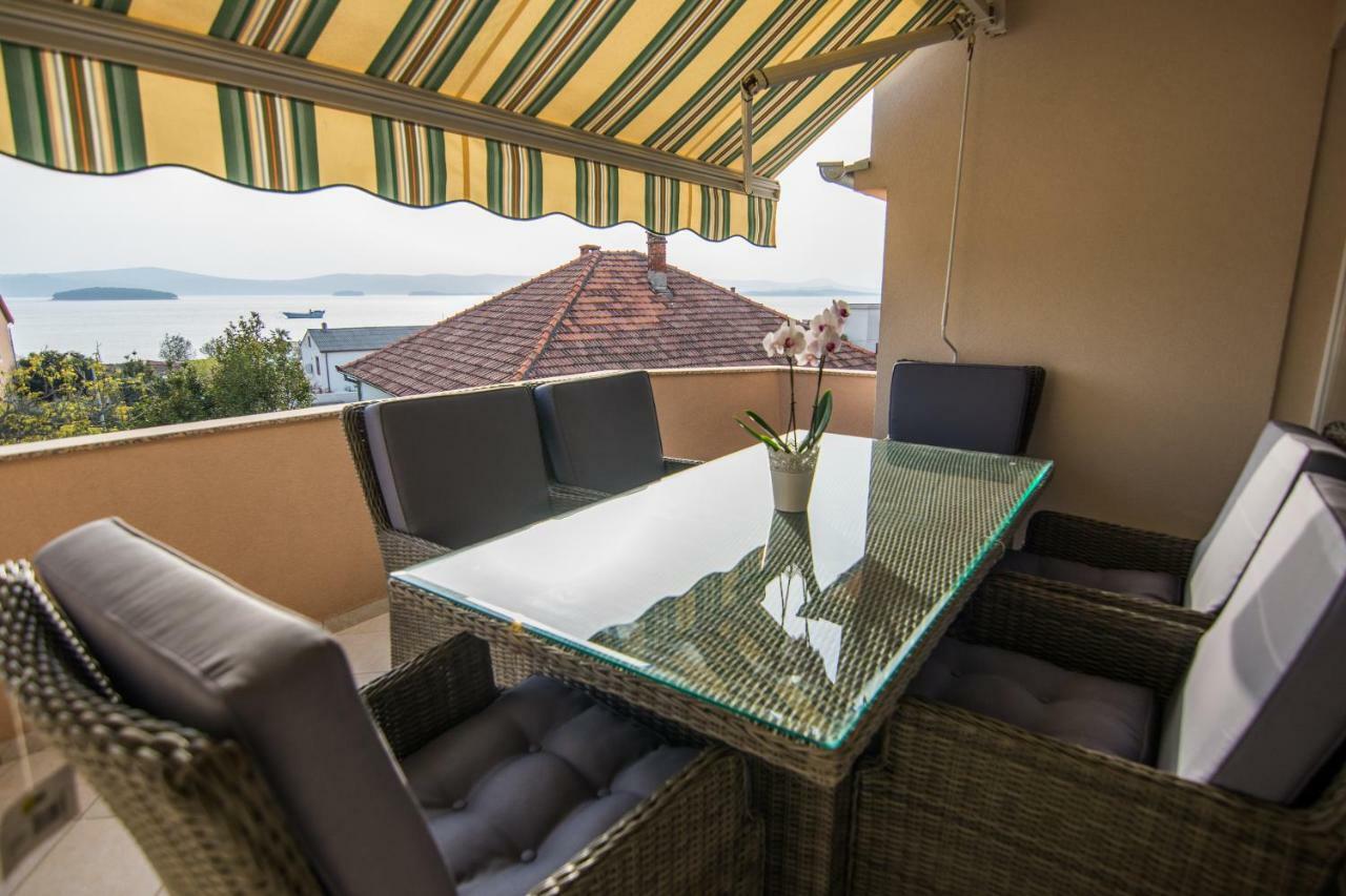 Cirjak Apartments Biograd Na Moru Exterior foto